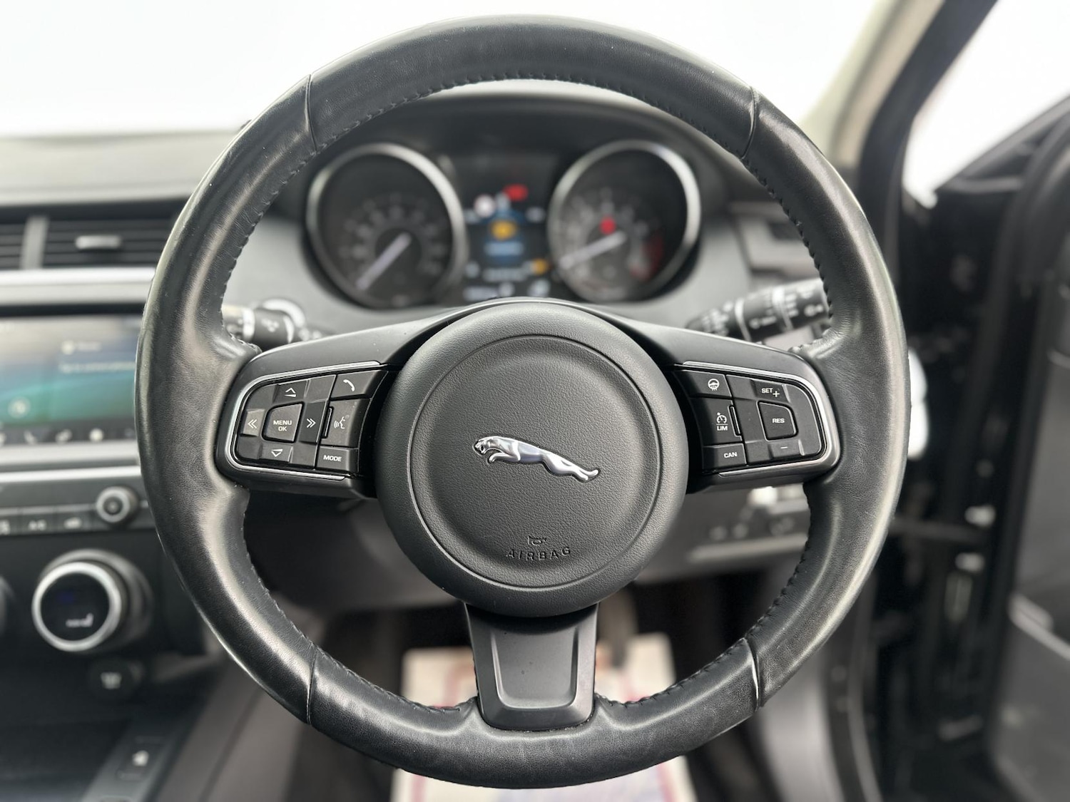 Used Jaguar E-Pace 2018 for sale - 78170032: Photo 37