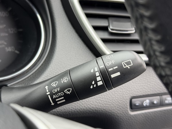 Used Nissan Qashqai 2016 for sale - 76041653: Photo 31