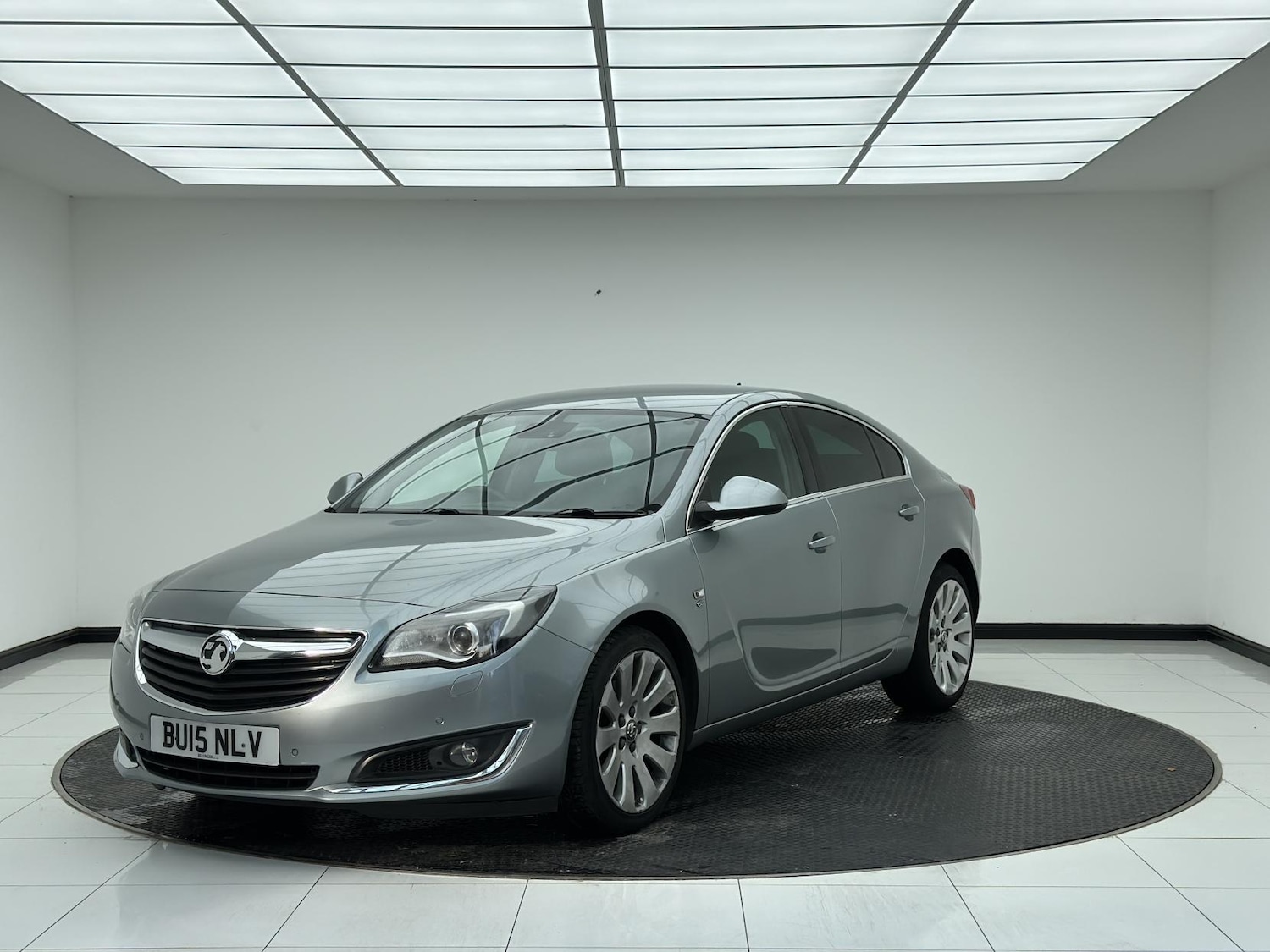 Used Vauxhall Insignia 2015 for sale - 76344876: Photo 3