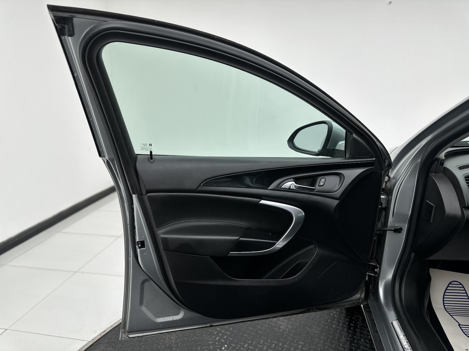 Used Vauxhall Insignia 2015 for sale - 76344876: Photo 33