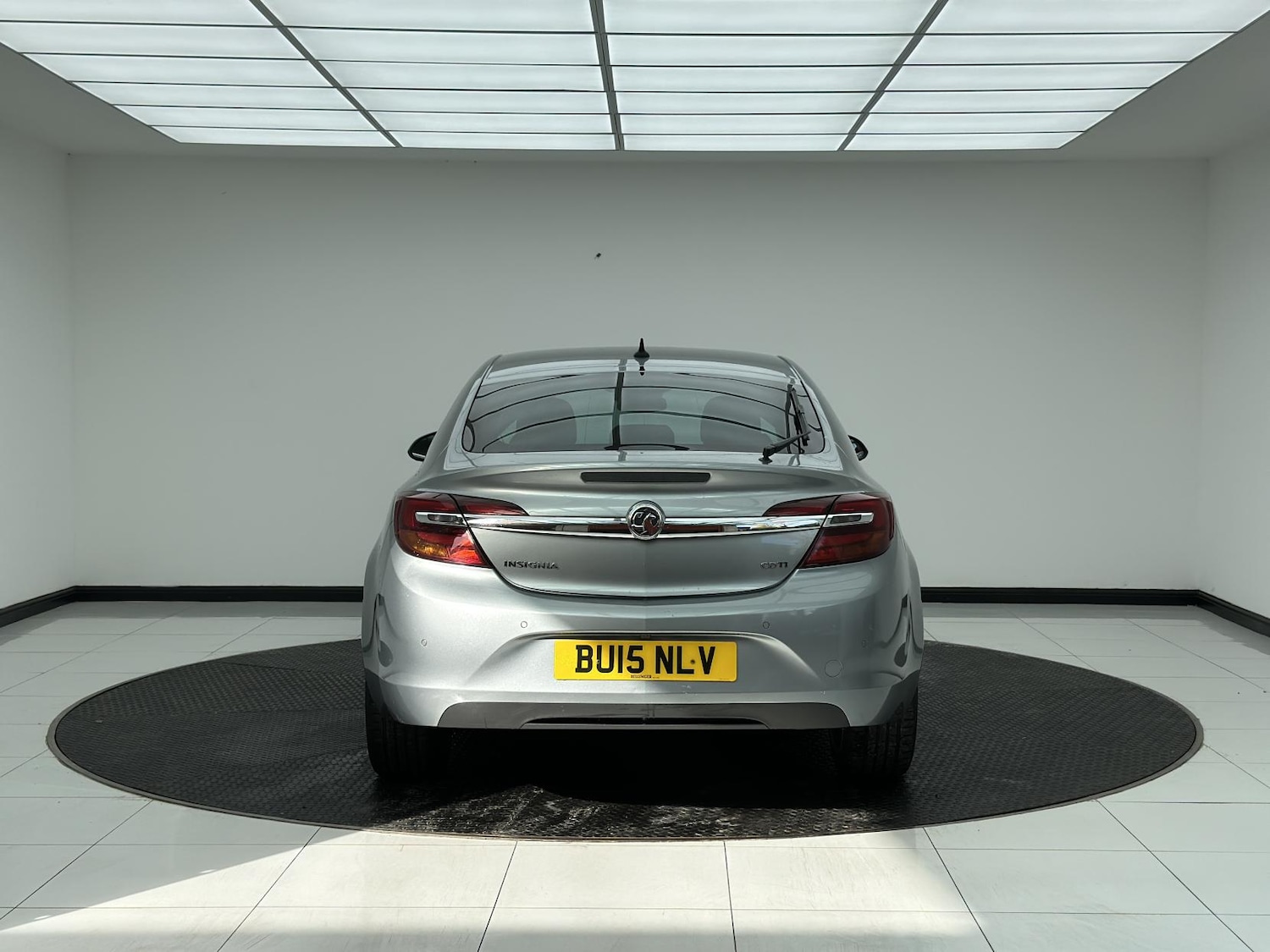 Used Vauxhall Insignia 2015 for sale - 76344876: Photo 6