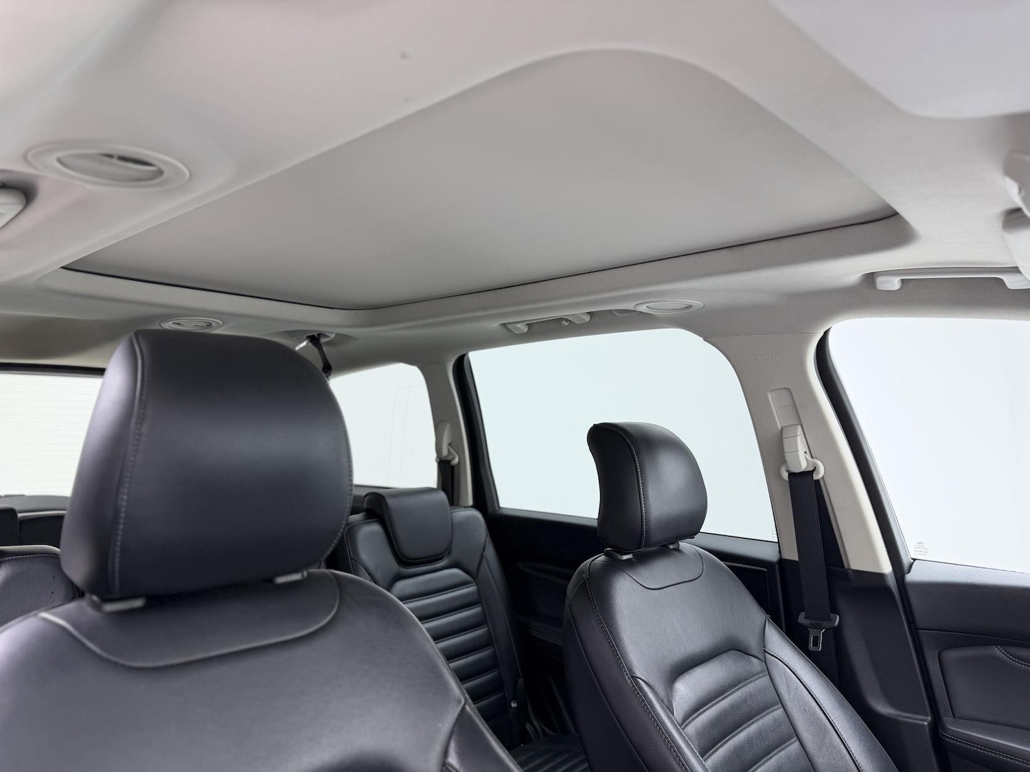 Used Ford Galaxy 2016 for sale - 76497781: Photo 16