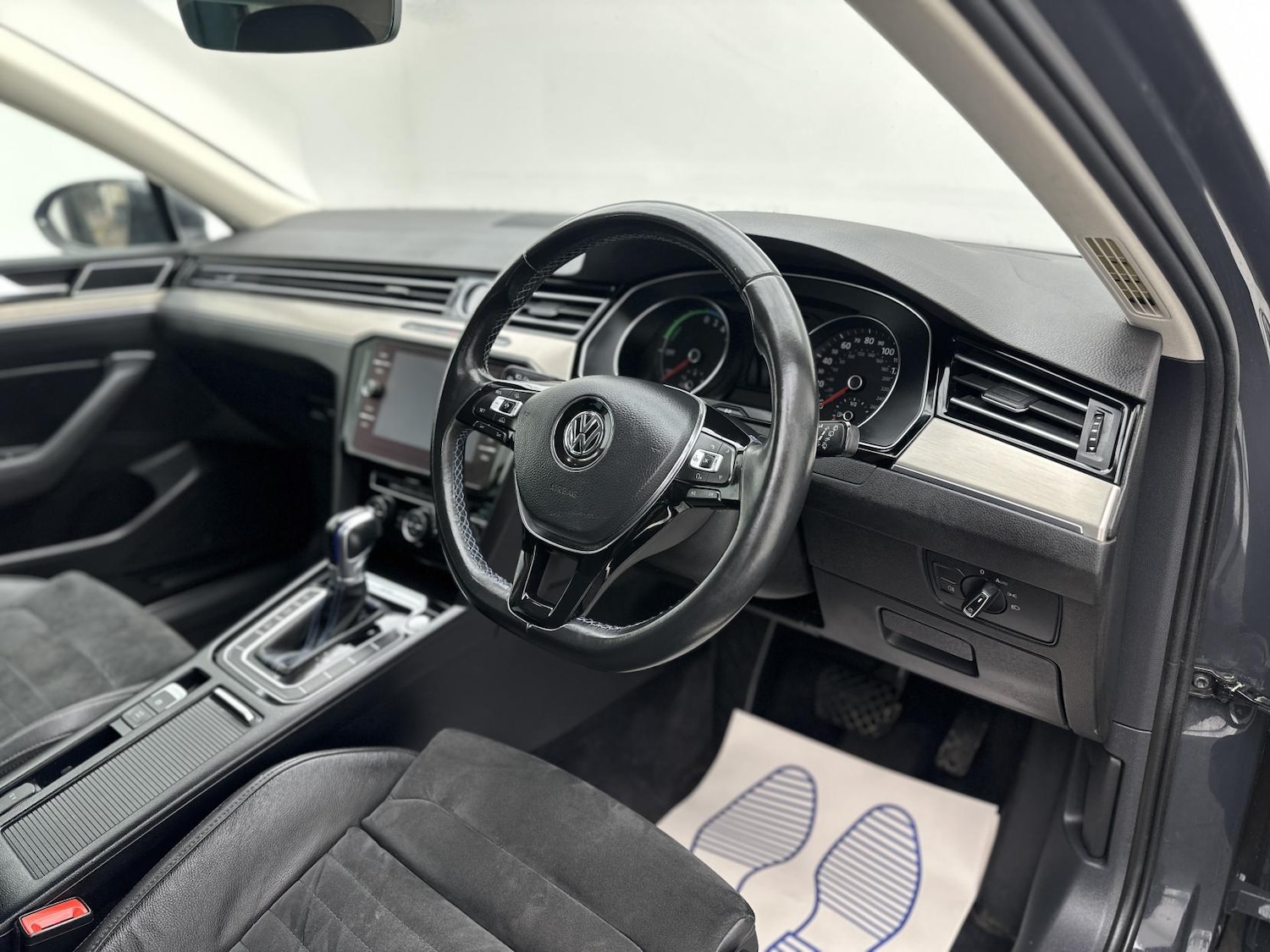 Used Volkswagen Passat 2017 for sale - 76714085: Photo 15
