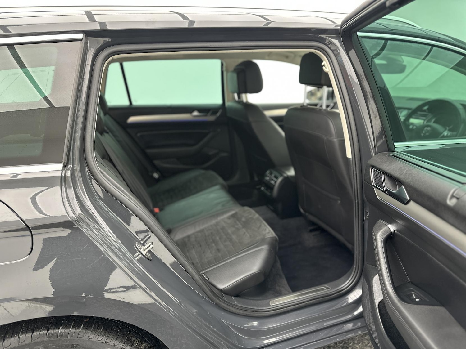 Used Volkswagen Passat 2017 for sale - 76714085: Photo 19