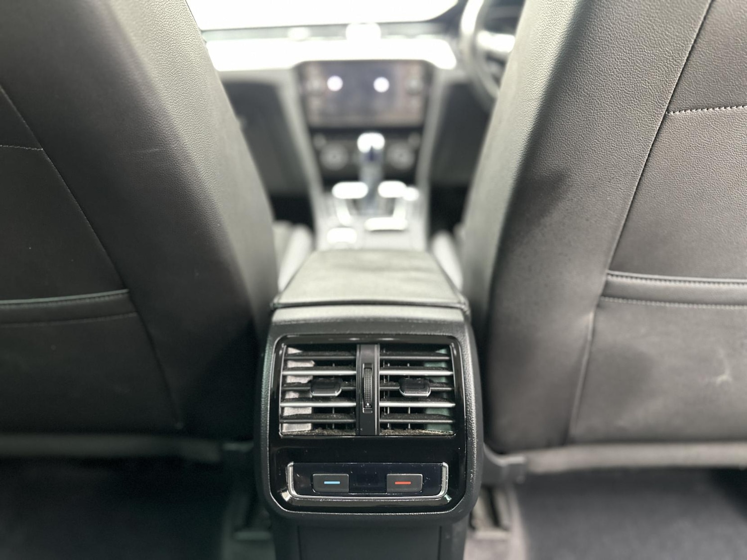 Used Volkswagen Passat 2017 for sale - 76714085: Photo 22