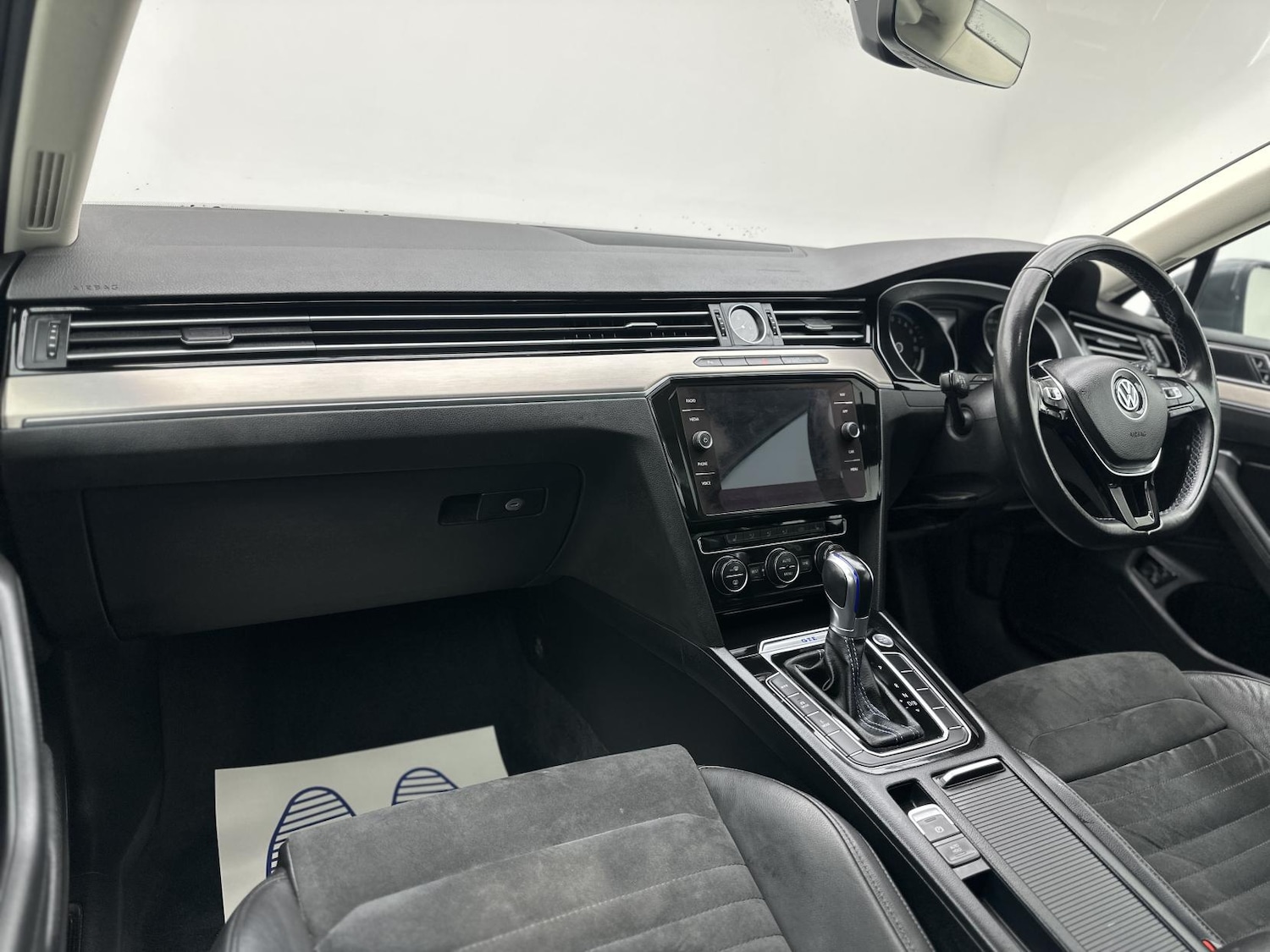 Used Volkswagen Passat 2017 for sale - 76714085: Photo 30