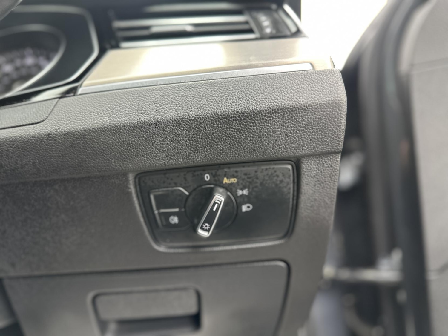 Used Volkswagen Passat 2017 for sale - 76714085: Photo 40