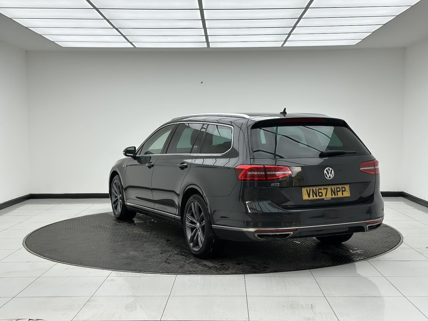 Used Volkswagen Passat 2017 for sale - 76714085: Photo 5