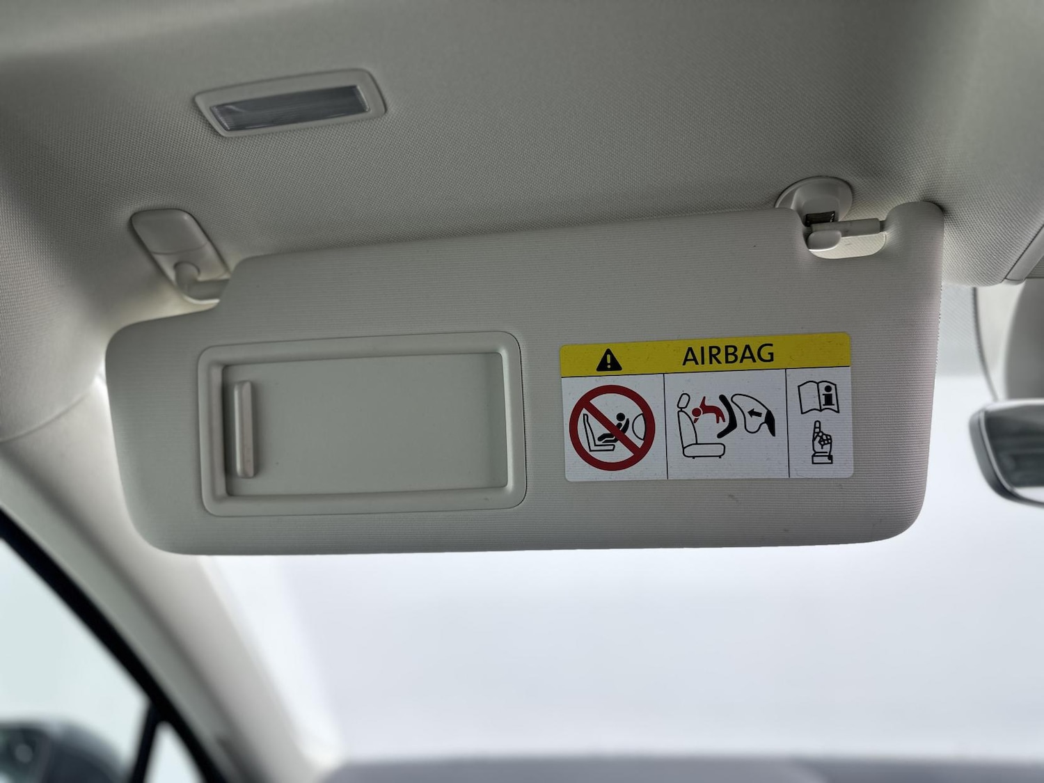 Used Volkswagen Passat 2017 for sale - 76714085: Photo 50