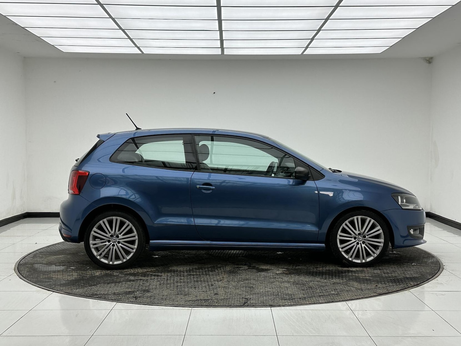 Used Volkswagen Polo 2017 for sale - 77619388: Photo 9