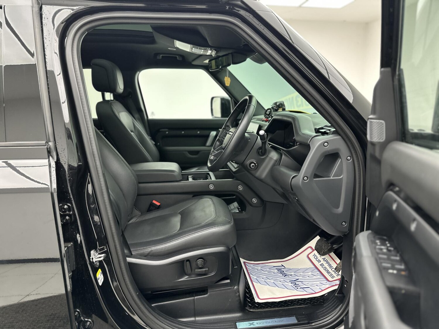 Used Land Rover Defender 2024 for sale - 77906975: Photo 21