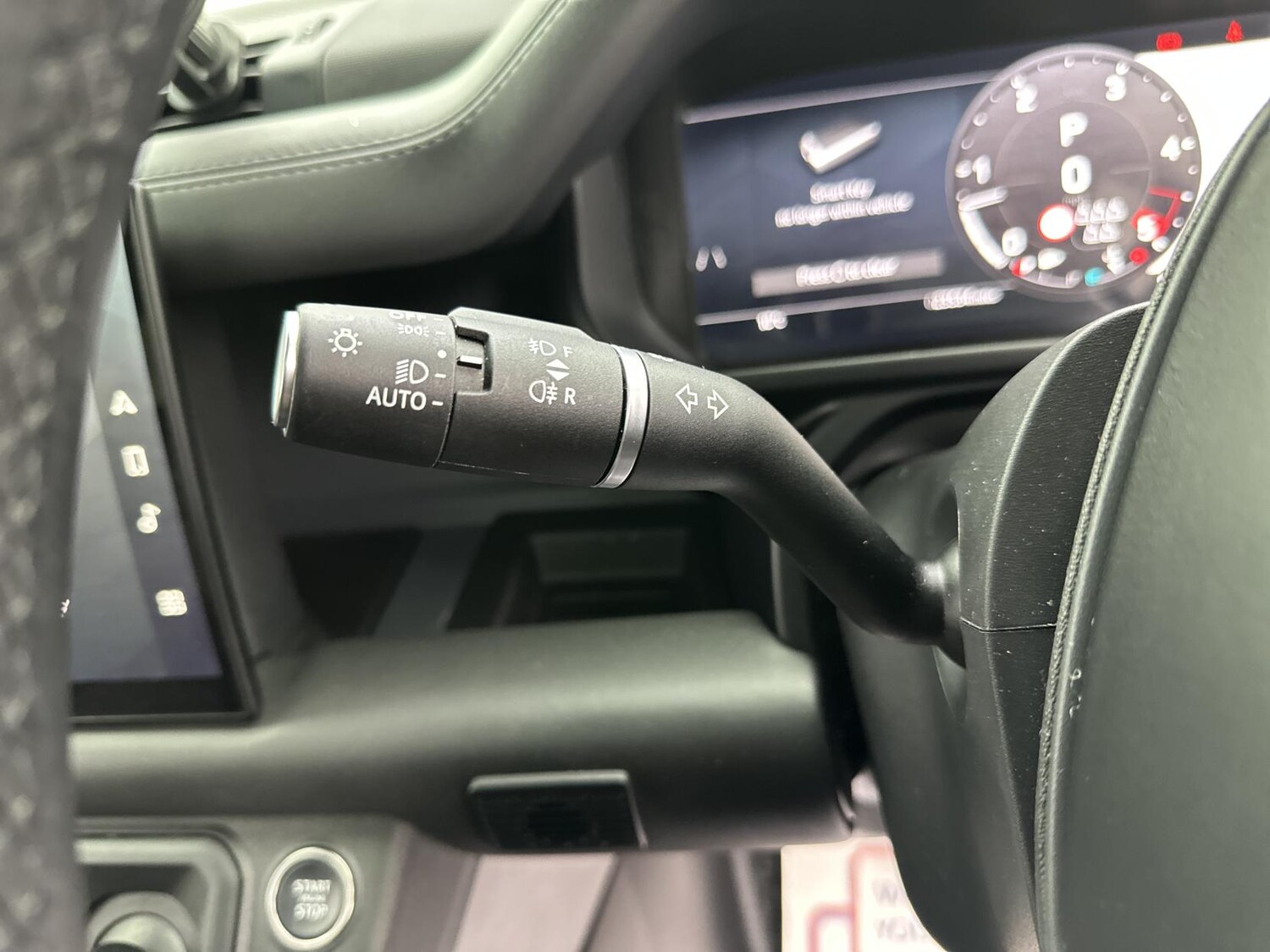 Used Land Rover Defender 2024 for sale - 77906975: Photo 29