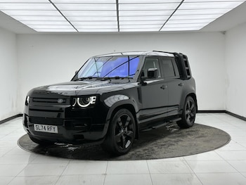 Used Land Rover Defender 2024 for sale - 77906975: Photo
