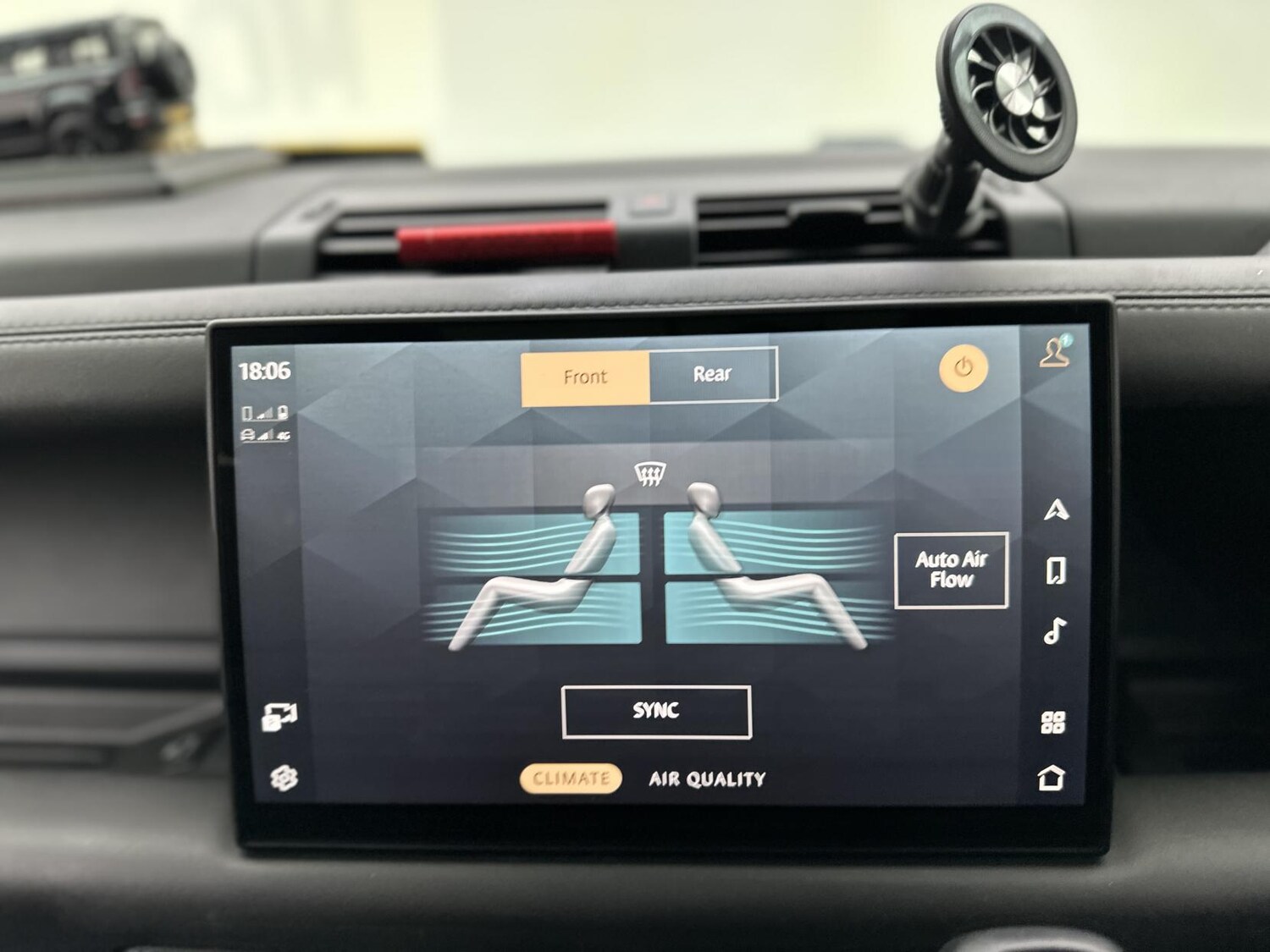 Used Land Rover Defender 2024 for sale - 77906975: Photo 49