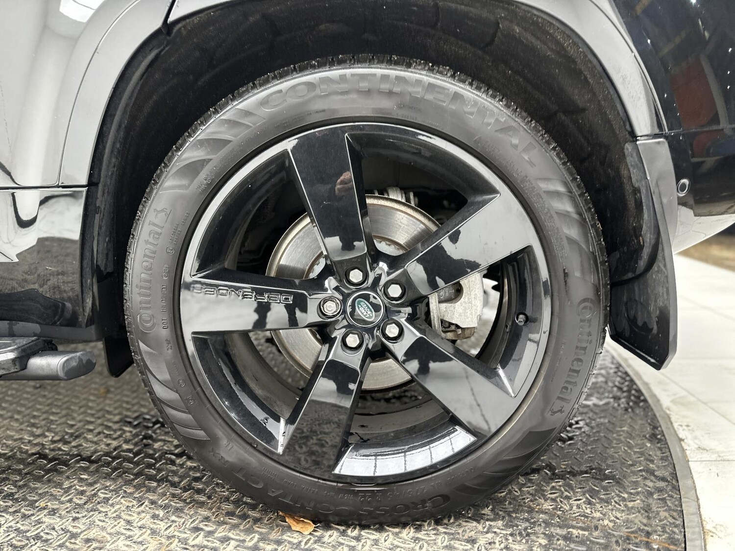 Used Land Rover Defender 2024 for sale - 77906975: Photo 63