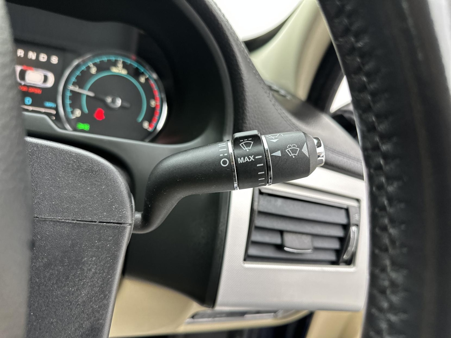 Used Jaguar XF 2014 for sale - 76375744: Photo 37