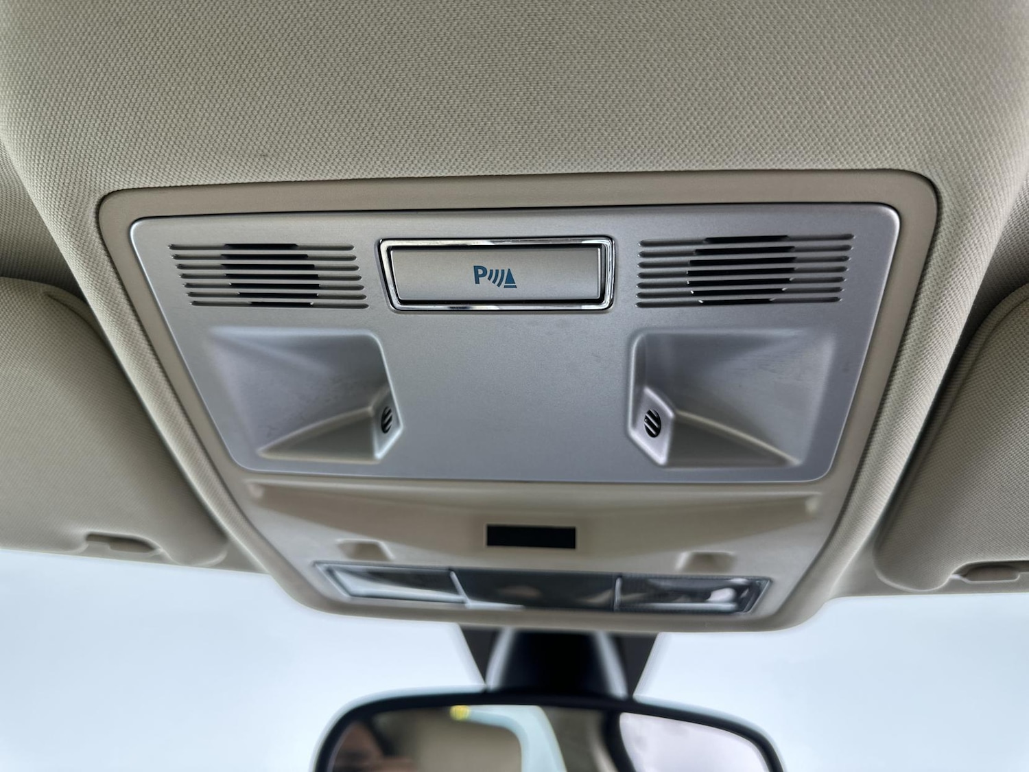 Used Jaguar XF 2014 for sale - 76375744: Photo 47