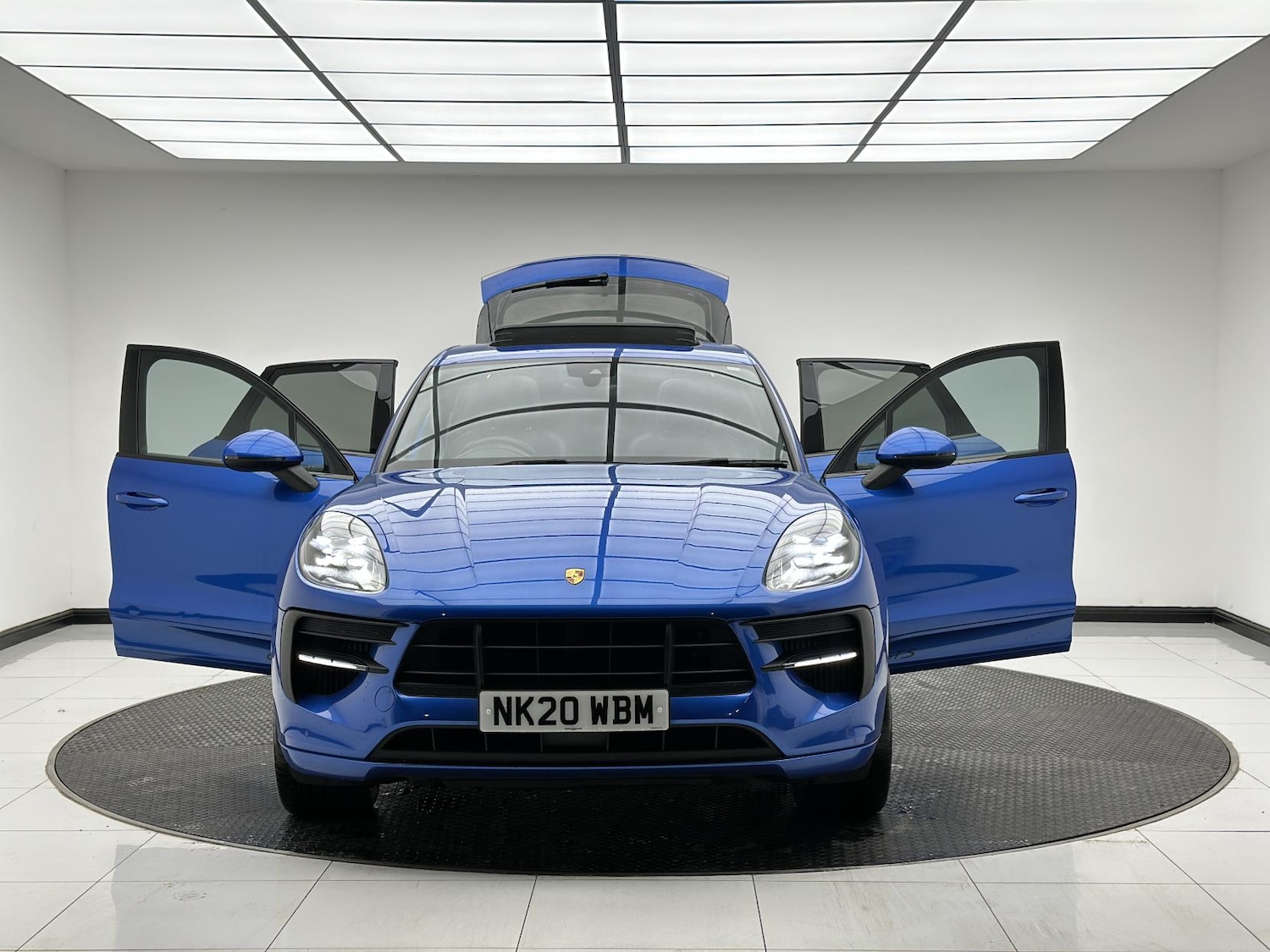 Used Porsche Macan 2020 for sale - 76452692: Photo 10