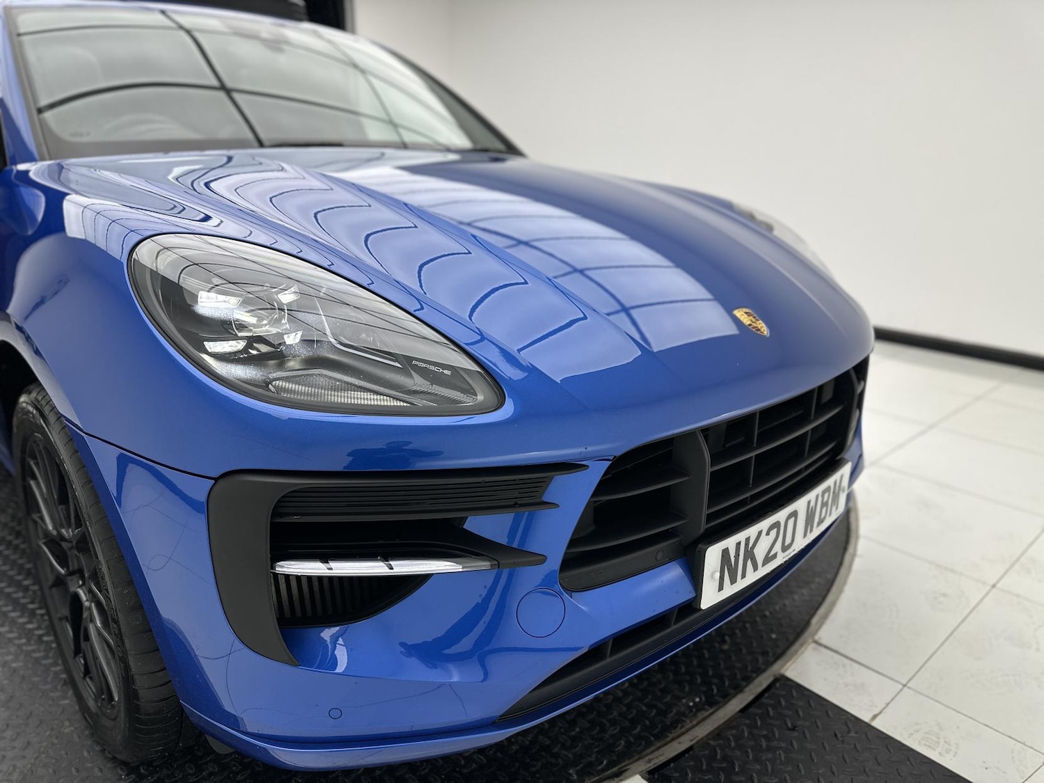 Used Porsche Macan 2020 for sale - 76452692: Photo 24