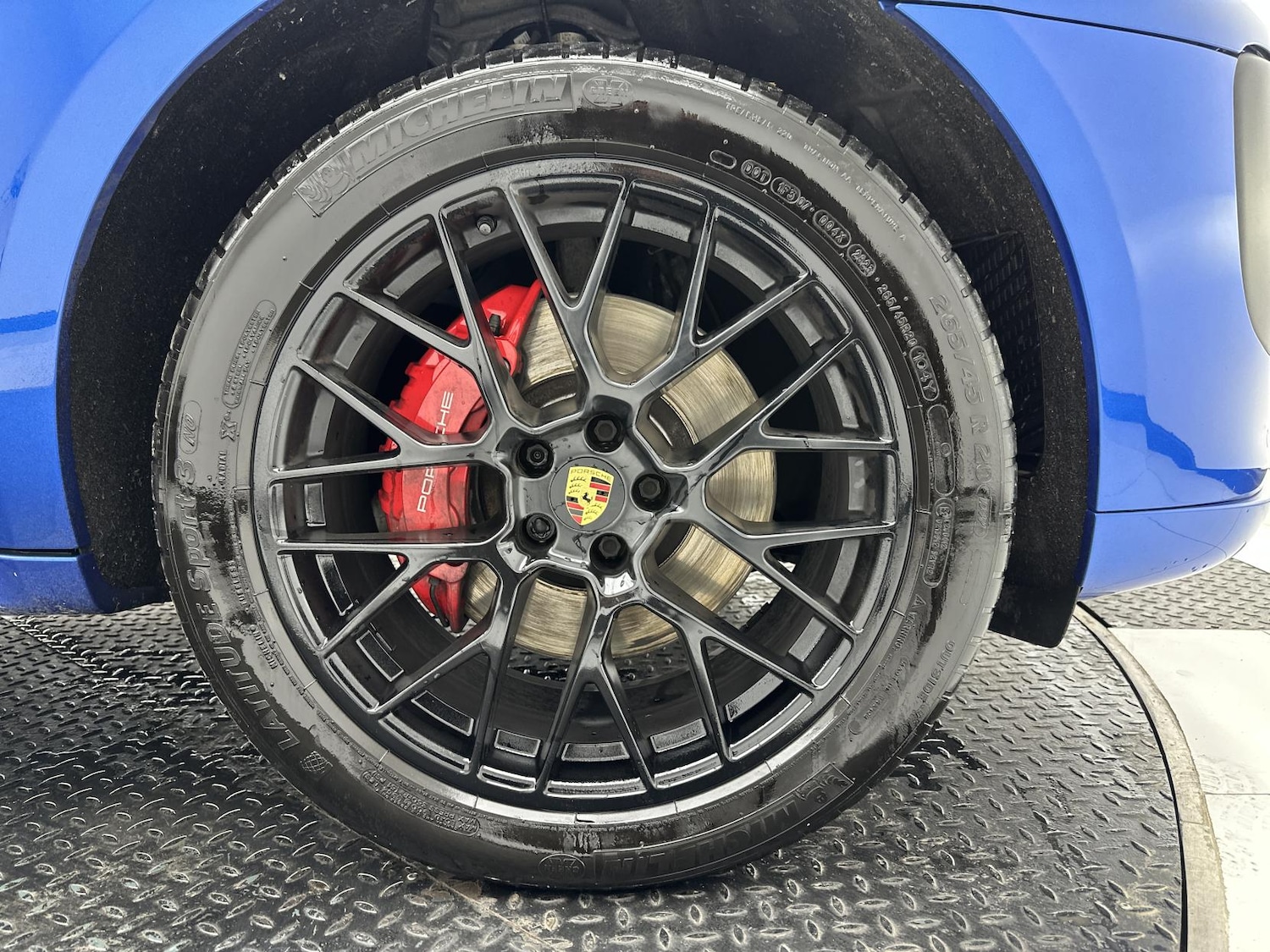 Used Porsche Macan 2020 for sale - 76452692: Photo 25