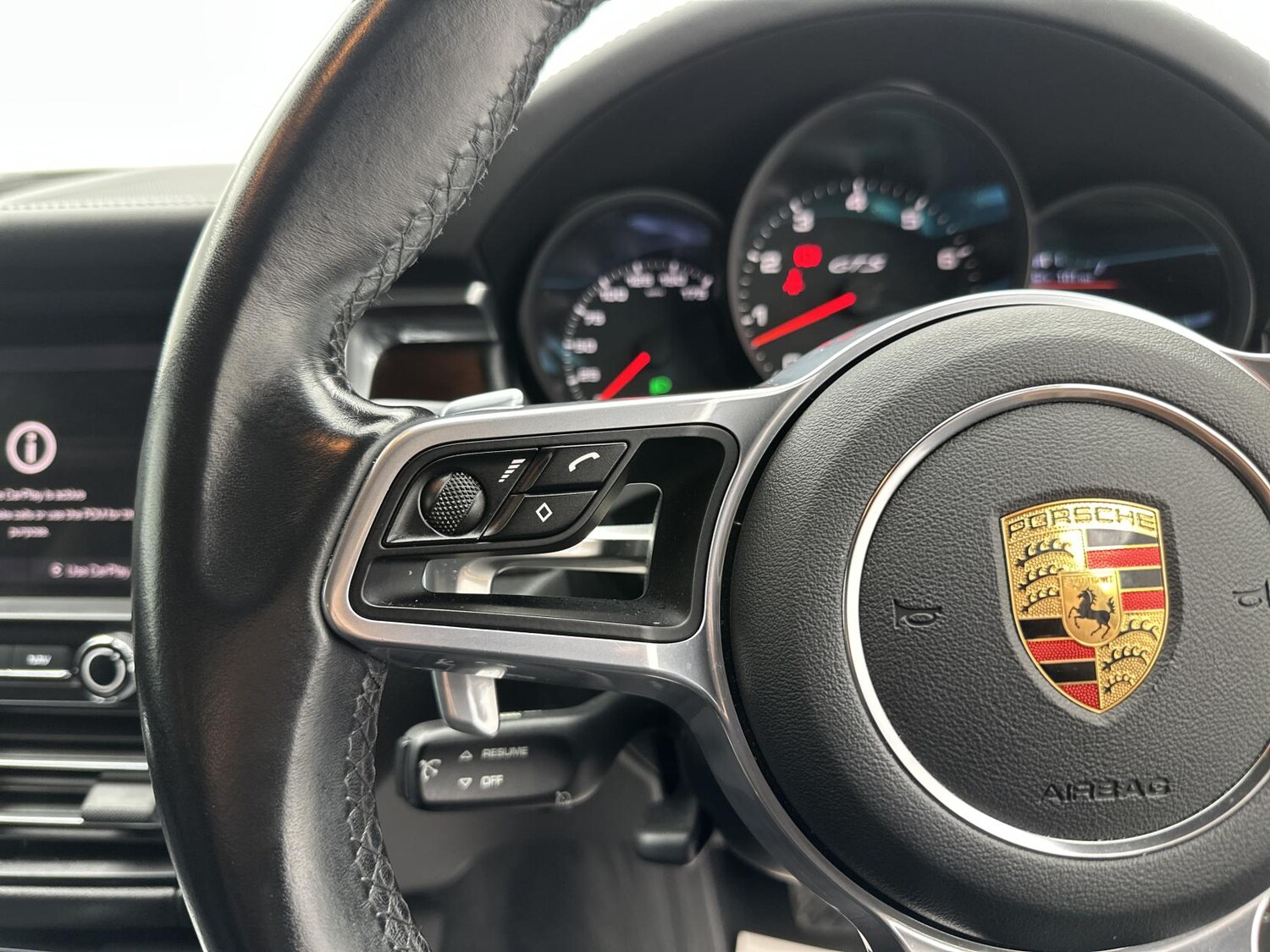 Used Porsche Macan 2020 for sale - 76452692: Photo 31