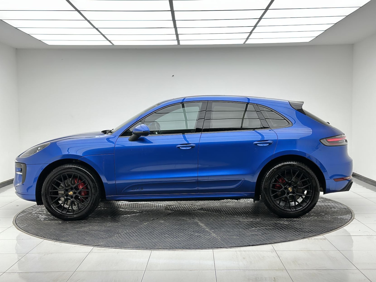 Used Porsche Macan 2020 for sale - 76452692: Photo 4