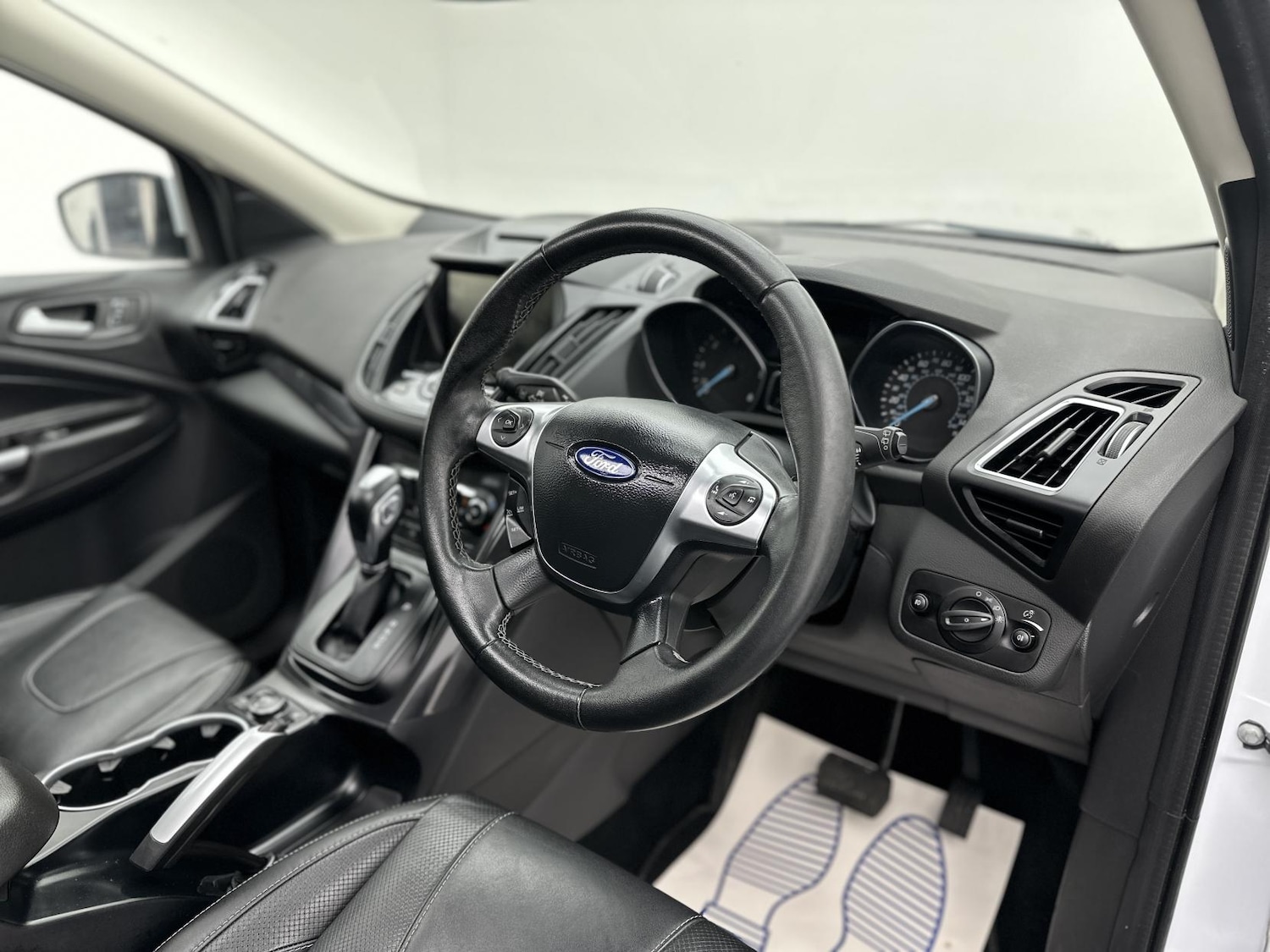 Used Ford Kuga 2015 for sale - 76174576: Photo 11