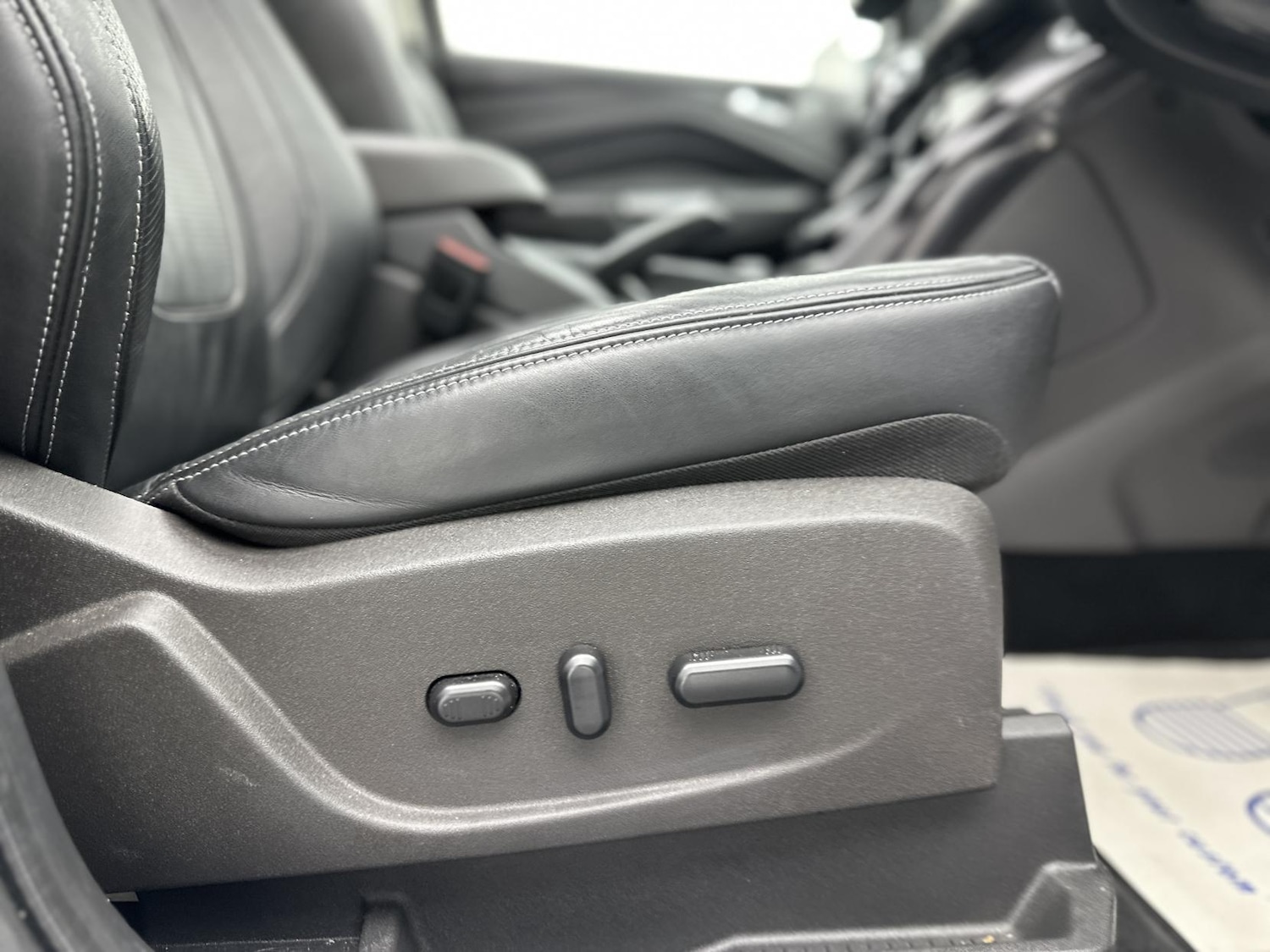 Used Ford Kuga 2015 for sale - 76174576: Photo 19