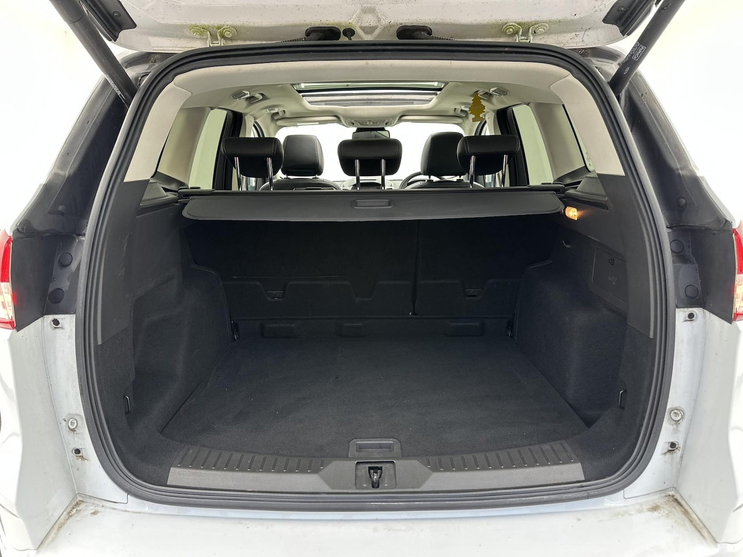 Used Ford Kuga 2015 for sale - 76174576: Photo 29