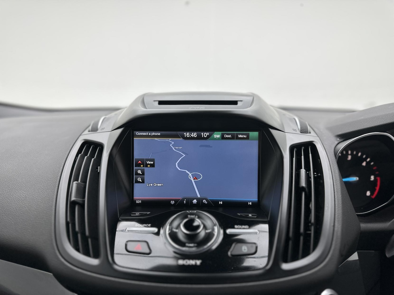 Used Ford Kuga 2015 for sale - 76174576: Photo 44