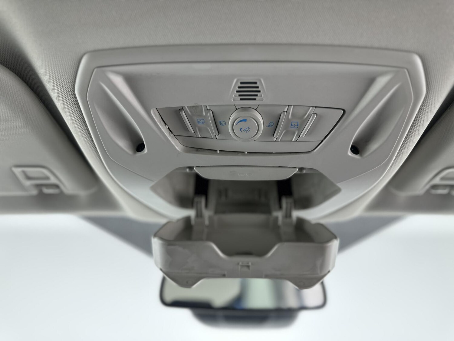 Used Ford Kuga 2015 for sale - 76174576: Photo 49