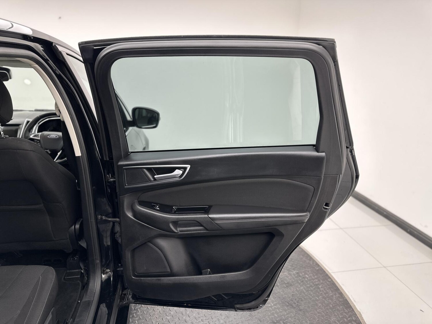 Used Ford S-Max 2017 for sale - 78180421: Photo 22