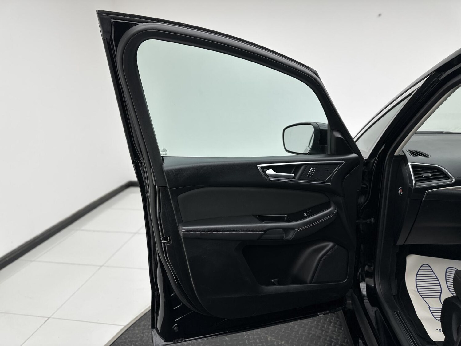 Used Ford S-Max 2017 for sale - 78180421: Photo 37