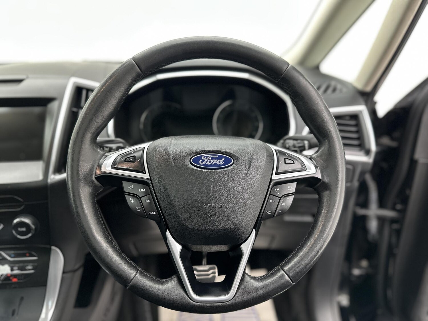 Used Ford S-Max 2017 for sale - 78180421: Photo 38