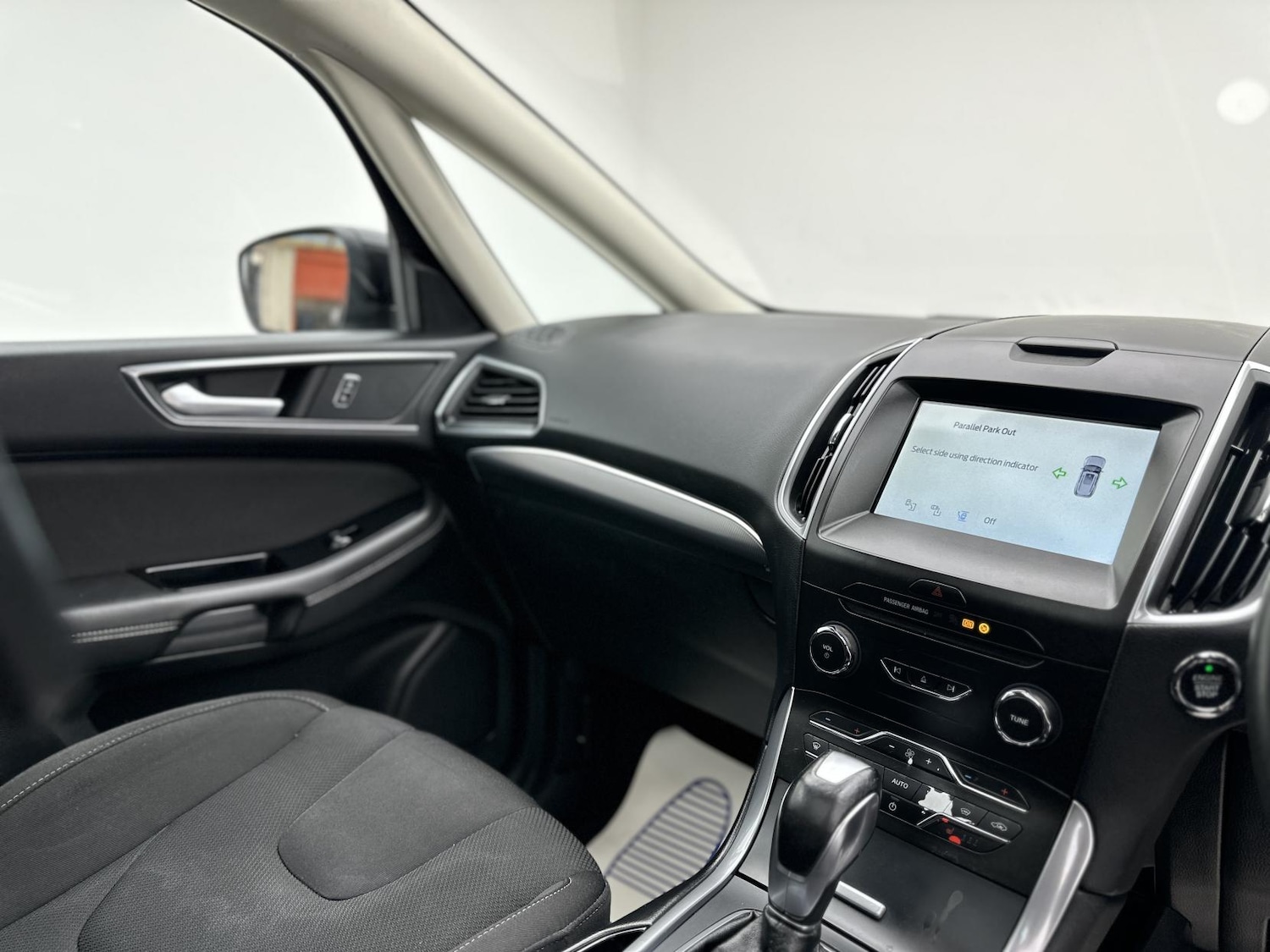 Used Ford S-Max 2017 for sale - 78180421: Photo 54