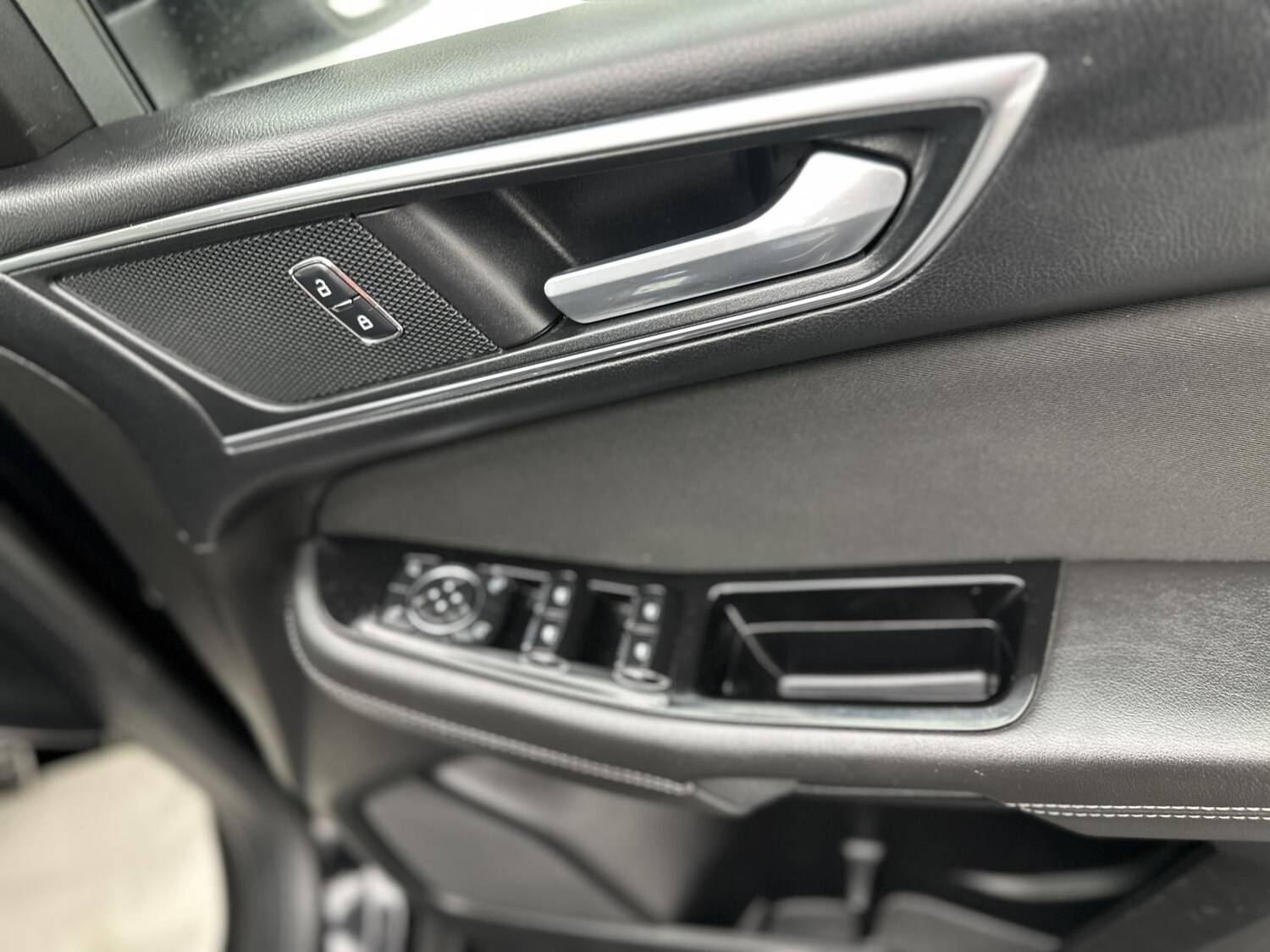 Used Ford S-Max 2017 for sale - 78180421: Photo 56