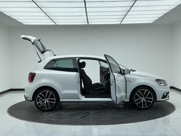 Used Volkswagen Polo 2016 for sale - 76031300: Photo 19