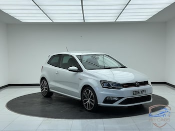 Used Volkswagen Polo 2016 for sale - 76031300: Photo