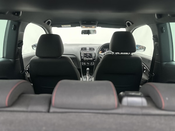 Used Volkswagen Polo 2016 for sale - 76031300: Photo 25