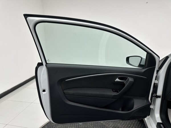 Used Volkswagen Polo 2016 for sale - 76031300: Photo 29