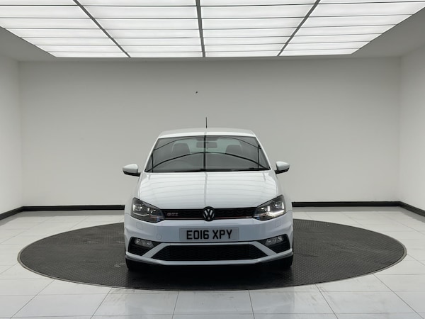 Used Volkswagen Polo 2016 for sale - 76031300: Photo 2