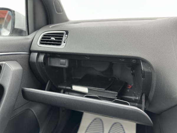 Used Volkswagen Polo 2016 for sale - 76031300: Photo 48