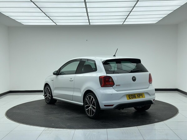 Used Volkswagen Polo 2016 for sale - 76031300: Photo 8