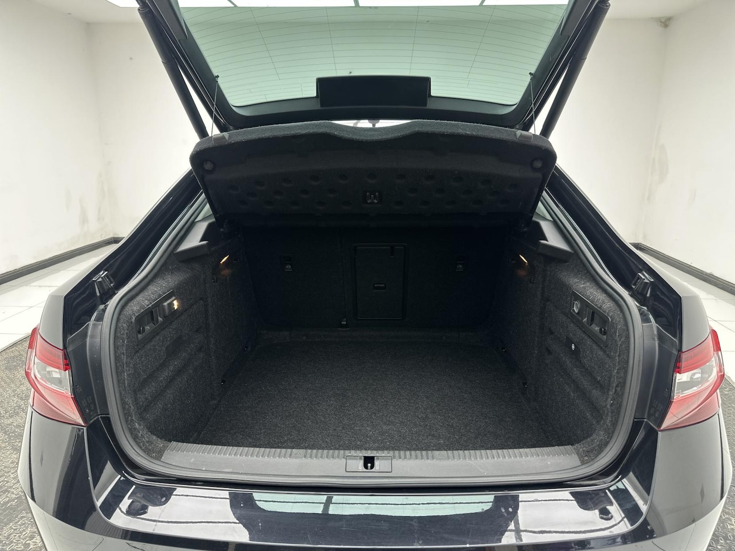 Used Skoda Superb 2016 for sale - 78099756: Photo 25