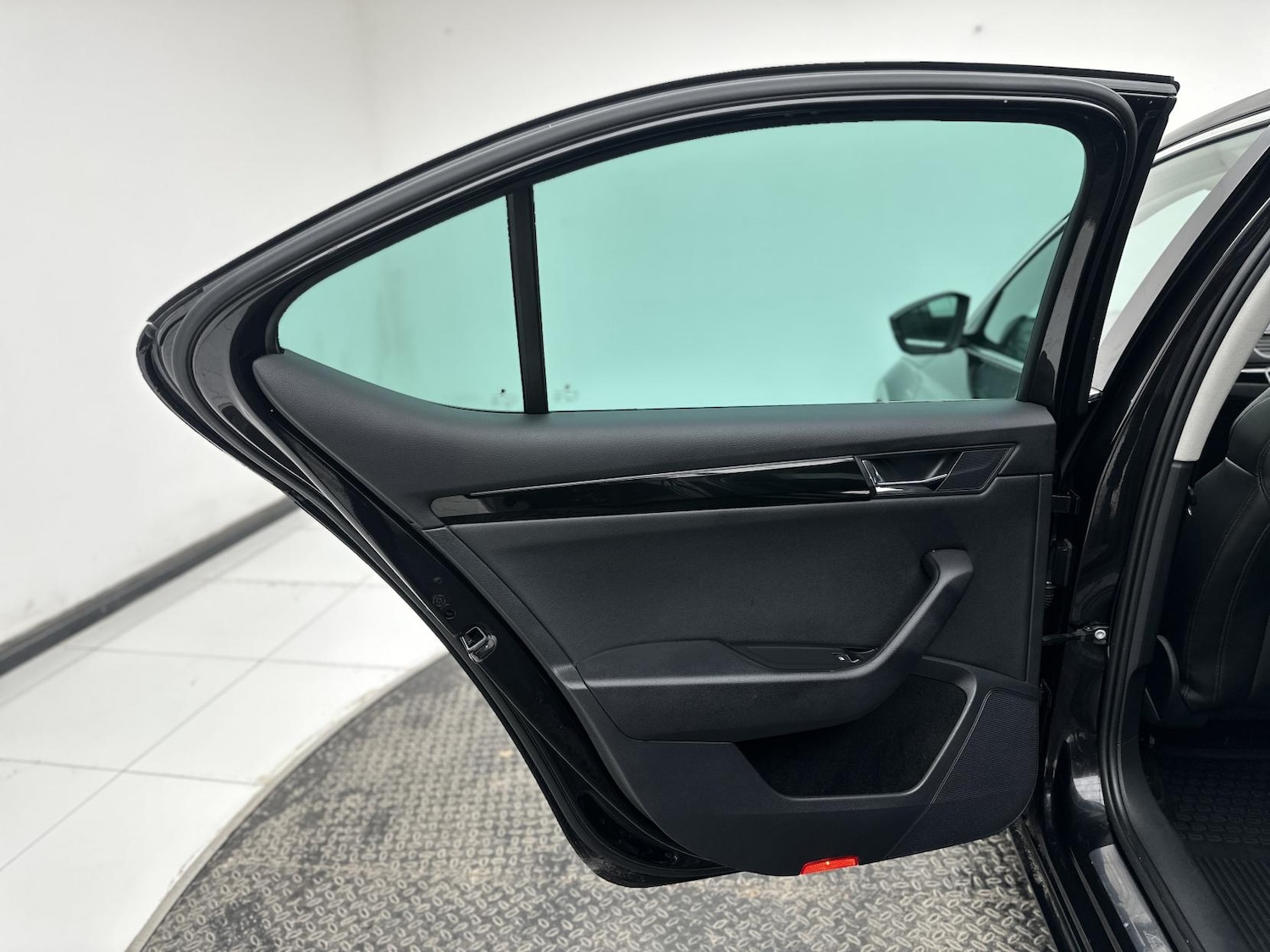 Used Skoda Superb 2016 for sale - 78099756: Photo 27