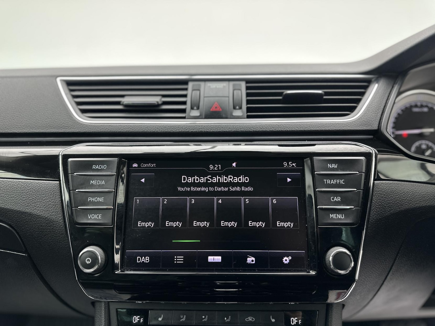 Used Skoda Superb 2016 for sale - 78099756: Photo 41