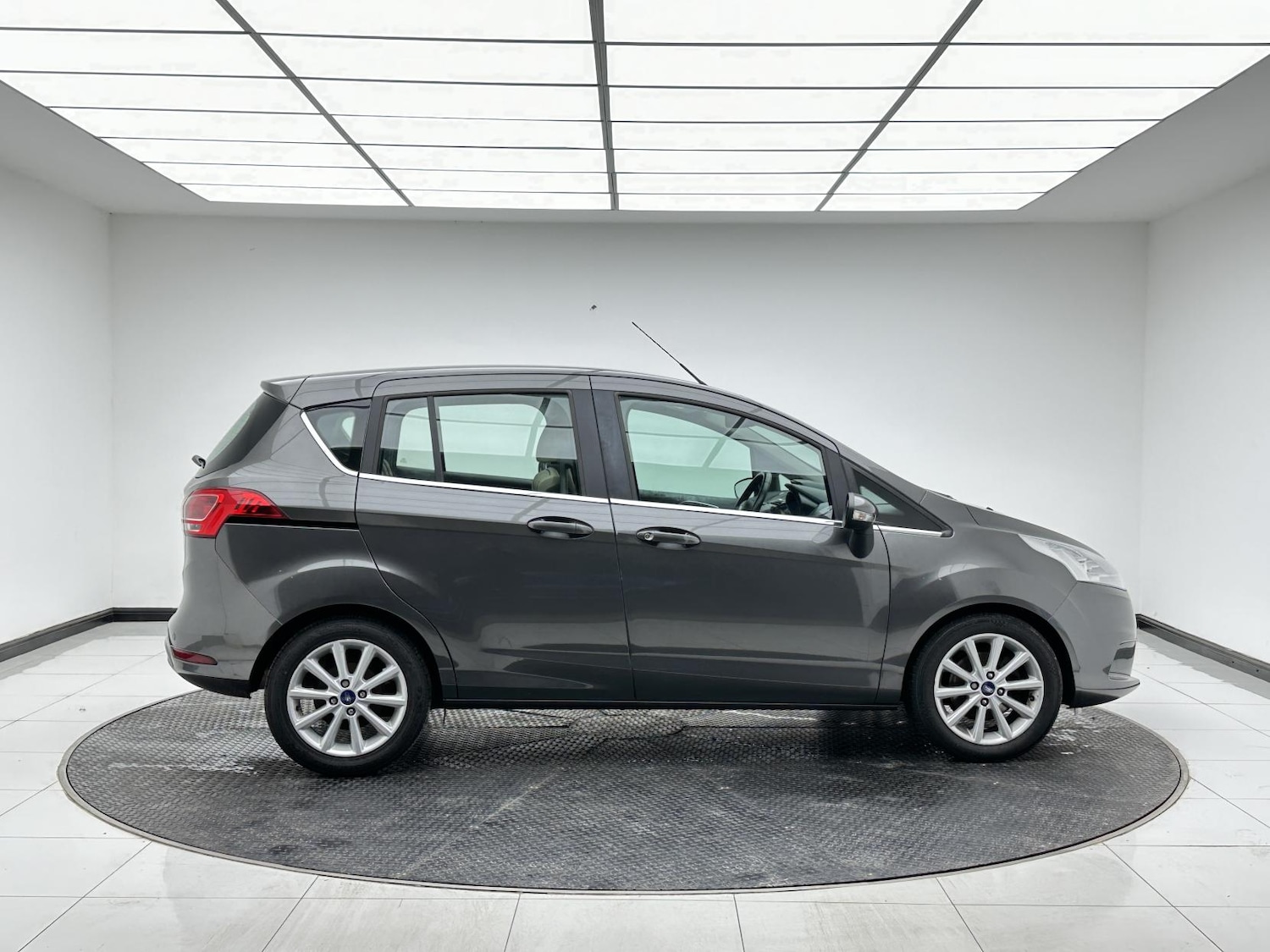 Used Ford B-MAX 2017 for sale - 76418689: Photo 14