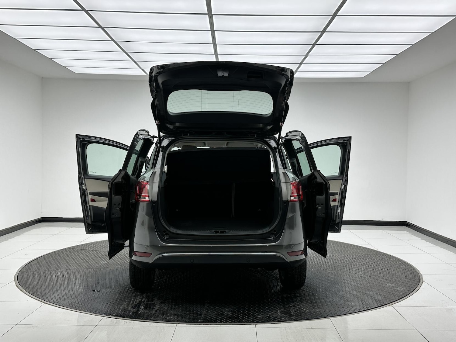 Used Ford B-MAX 2017 for sale - 76418689: Photo 17