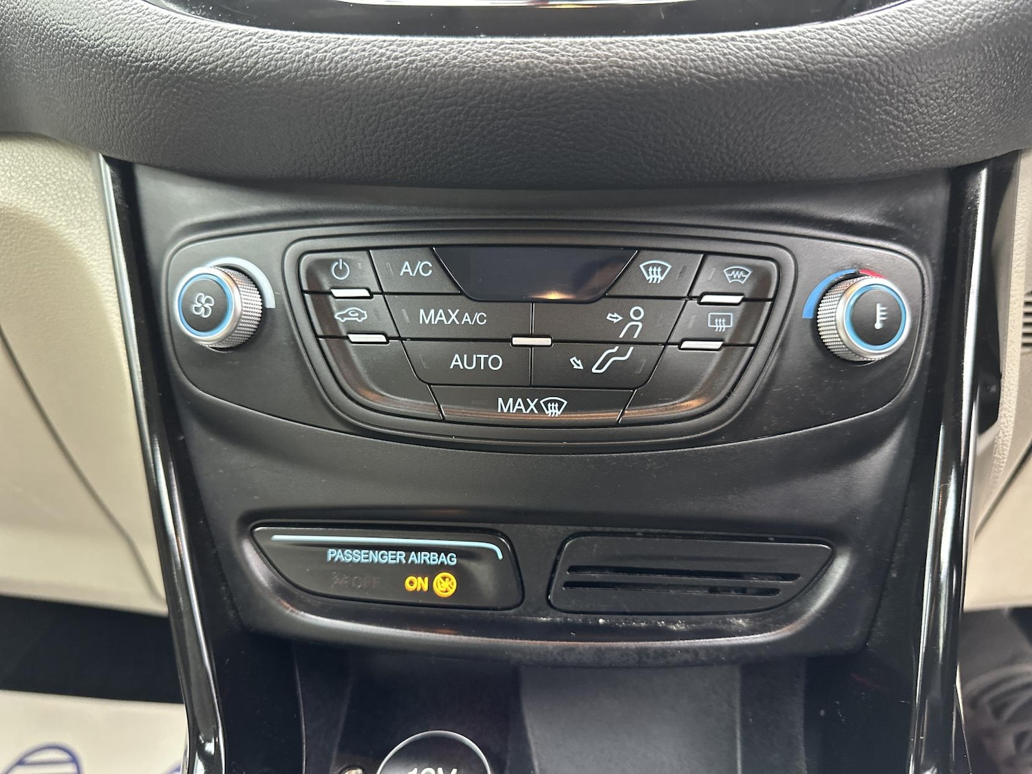 Used Ford B-MAX 2017 for sale - 76418689: Photo 41