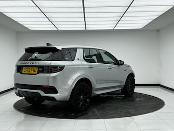 Used Land Rover Discovery Sport 2022 for sale - 78660237: Photo